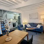 Proche Chateau - 2 - Arrivee Autonome - A Pied Apartman *