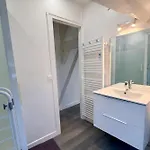 Appartement Proche Chateau - 2 Chambres - Tout A Pied - Arrivee Autonome Apartmán