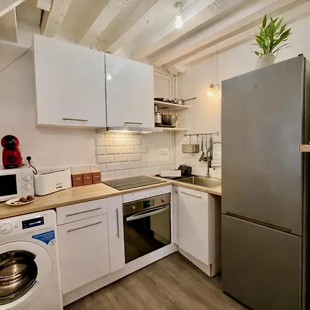 Apartmán Appartement Proche Chateau - 2 Chambres - Tout A Pied - Arrivee Autonome *